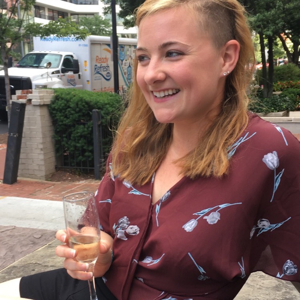 Meet your Posher, Jacquelyn